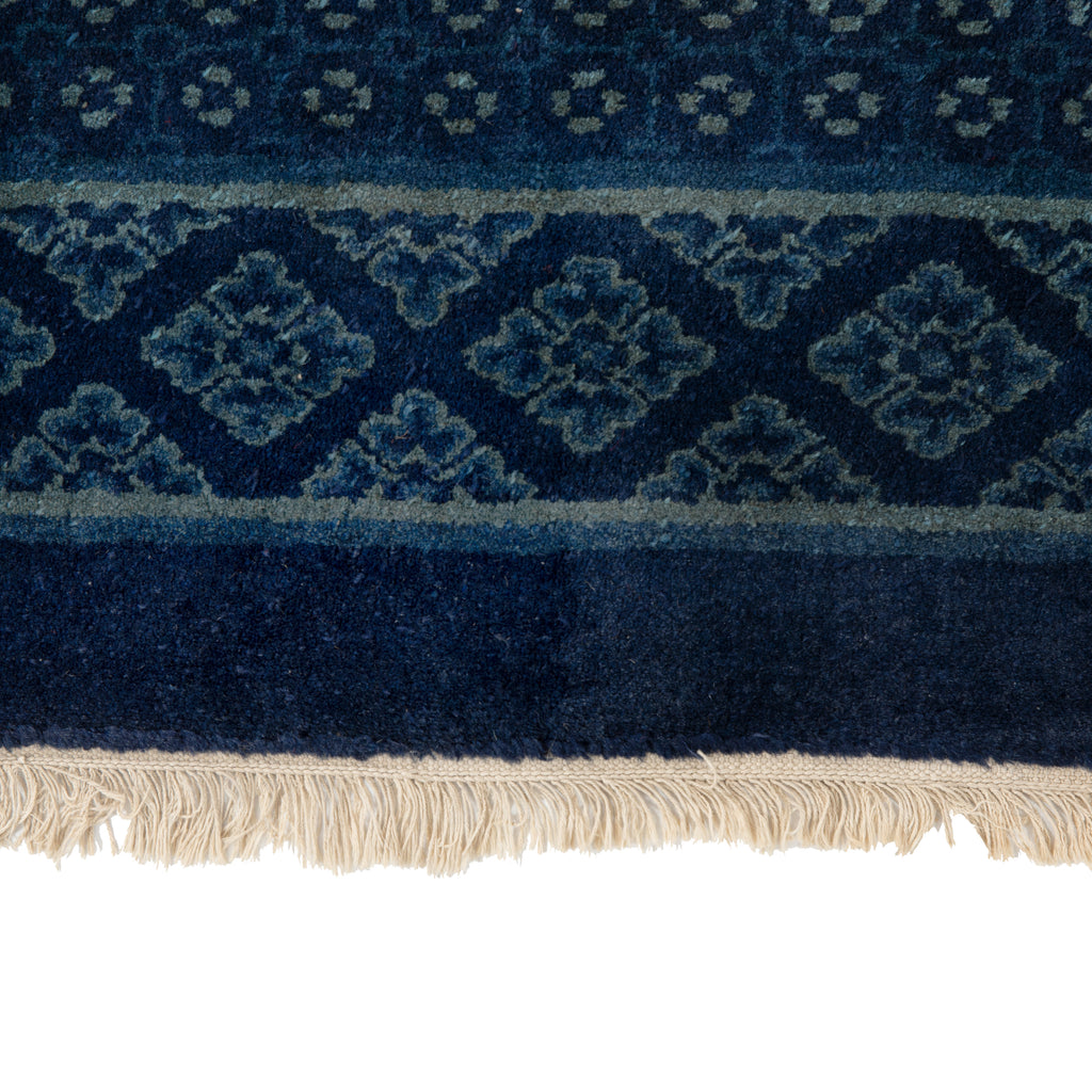 Traditional Wool Rug - 5'06" x 6'11" Default Title