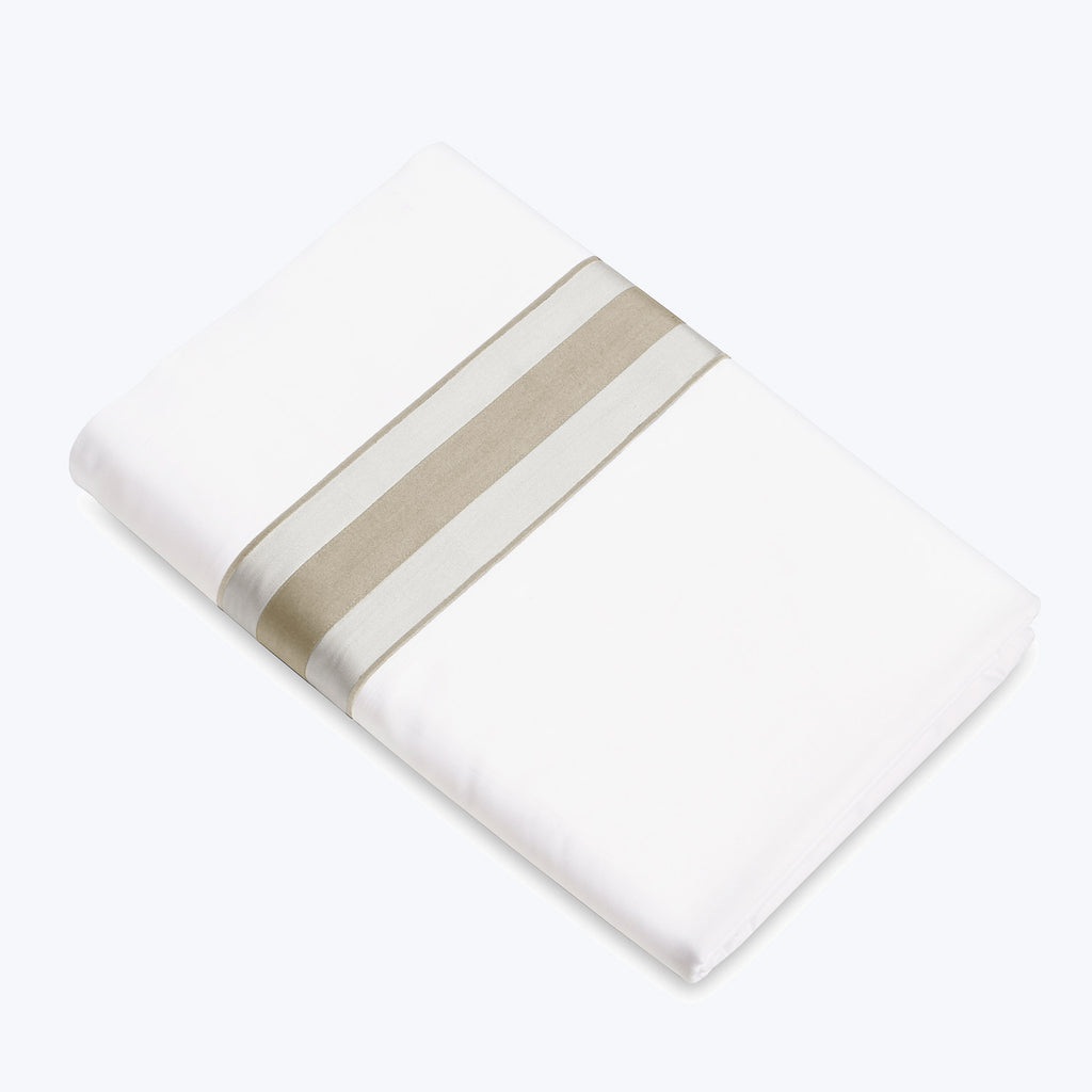 Dimora Sheets & Pillowcases, White/Khaki Flat Sheet / King
