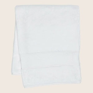 Soft gray bath towel with horizontal bands, plush texture, absorbent fabric. - hover