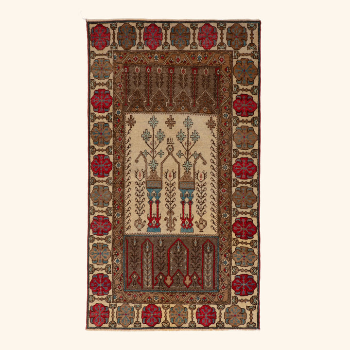Vintage Traditional Wool Rug - 3'1" x 6'