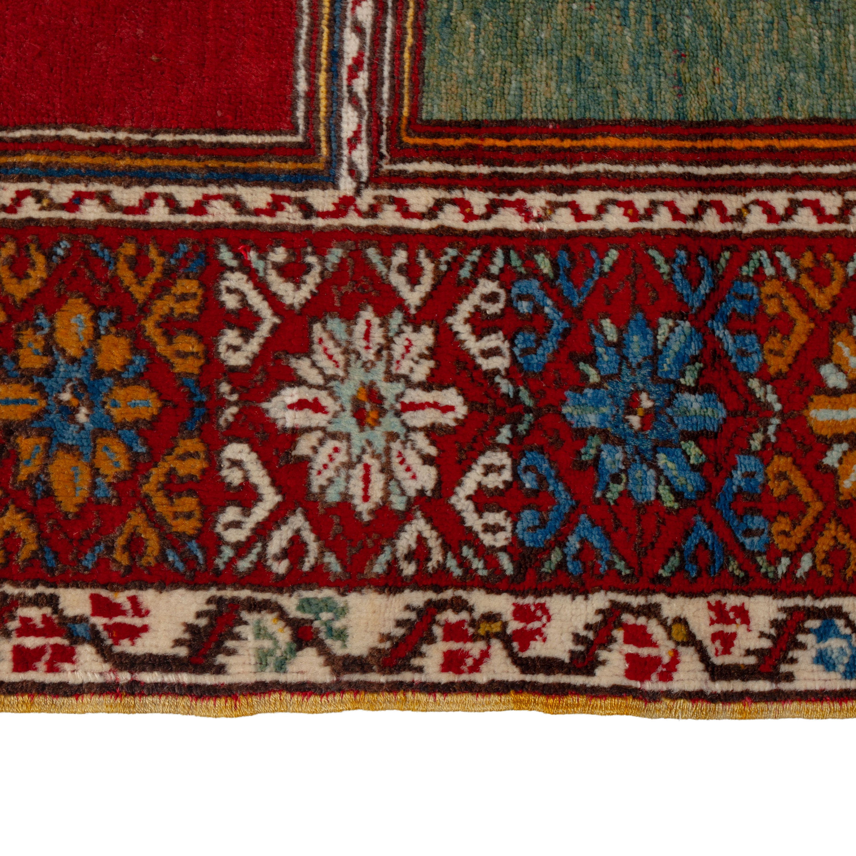 Vintage Traditional Wool Persian Rug - 3'6" x 5'