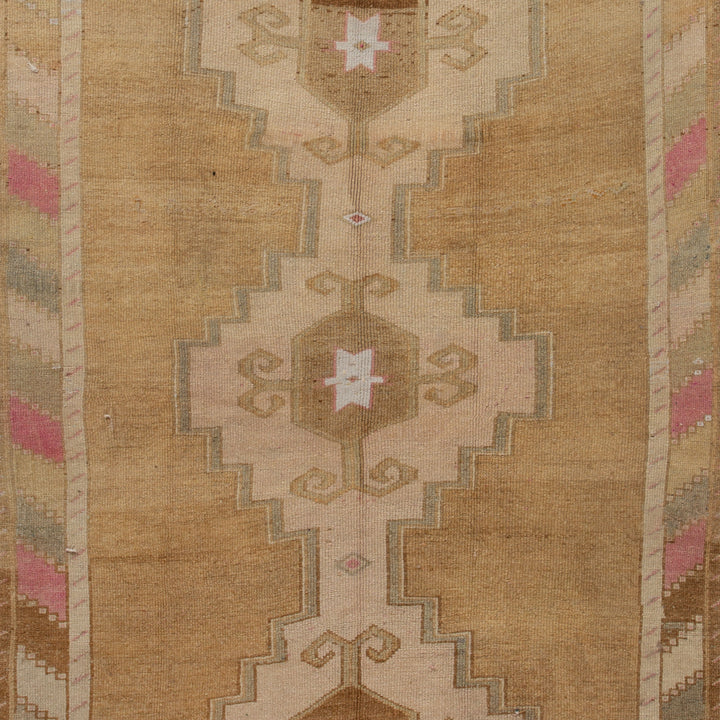 Beige Vintage Traditional Wool Rug - 6' x 13'10"