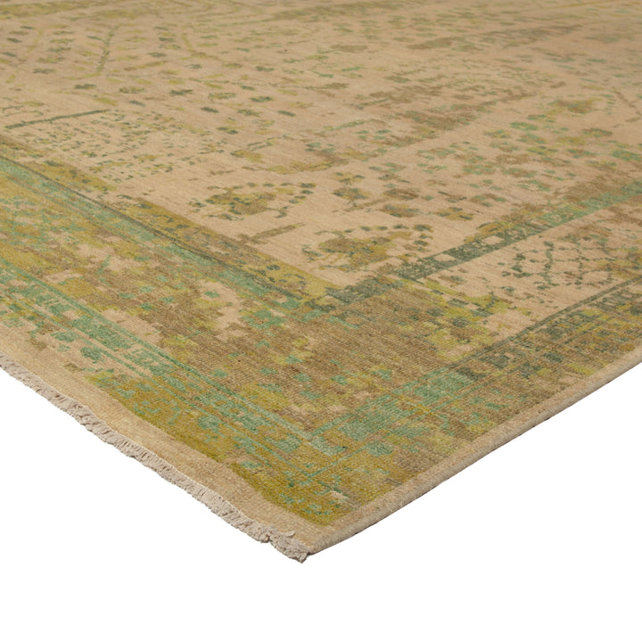 Green Traditional Wool Rug - 9'11" x 13'9"