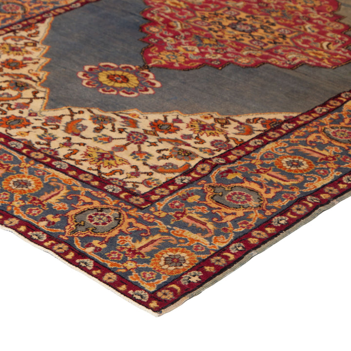 Vintage Traditional Anatolian Wool Rug - 3'11" x 5'10"