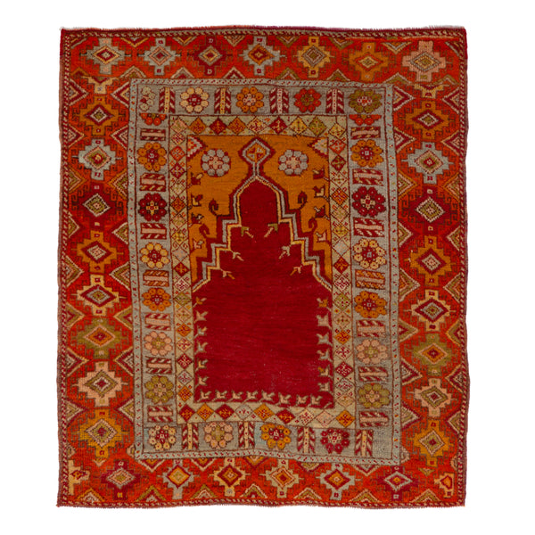 Red Vintage Traditional Wool Rug - 4'3" x 4'9"