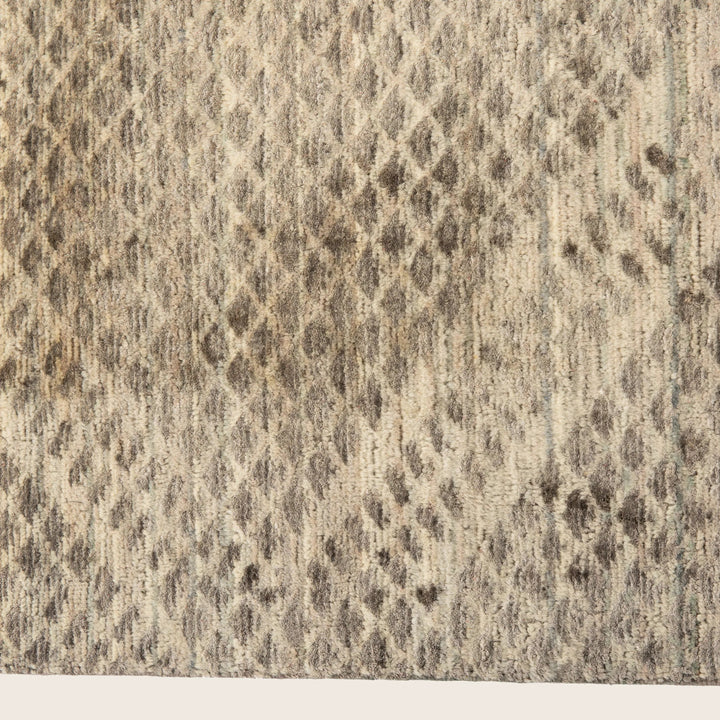 Transitional Silk/Wool Rug - 02'10" x 09'06"