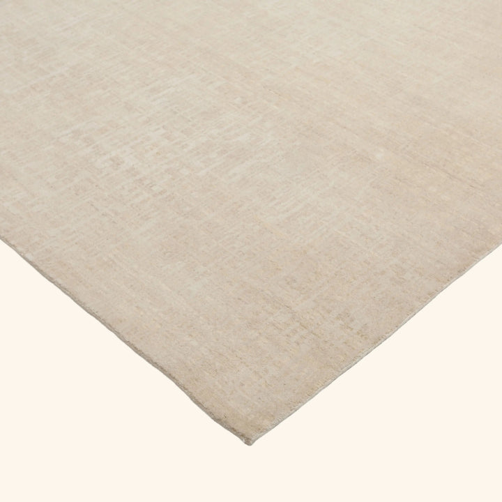 Transitional Wool/Silk Rug - 5'1" x 14'11"