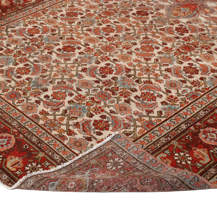 Vintage Traditional Wool Rug - 5'5" x 12'