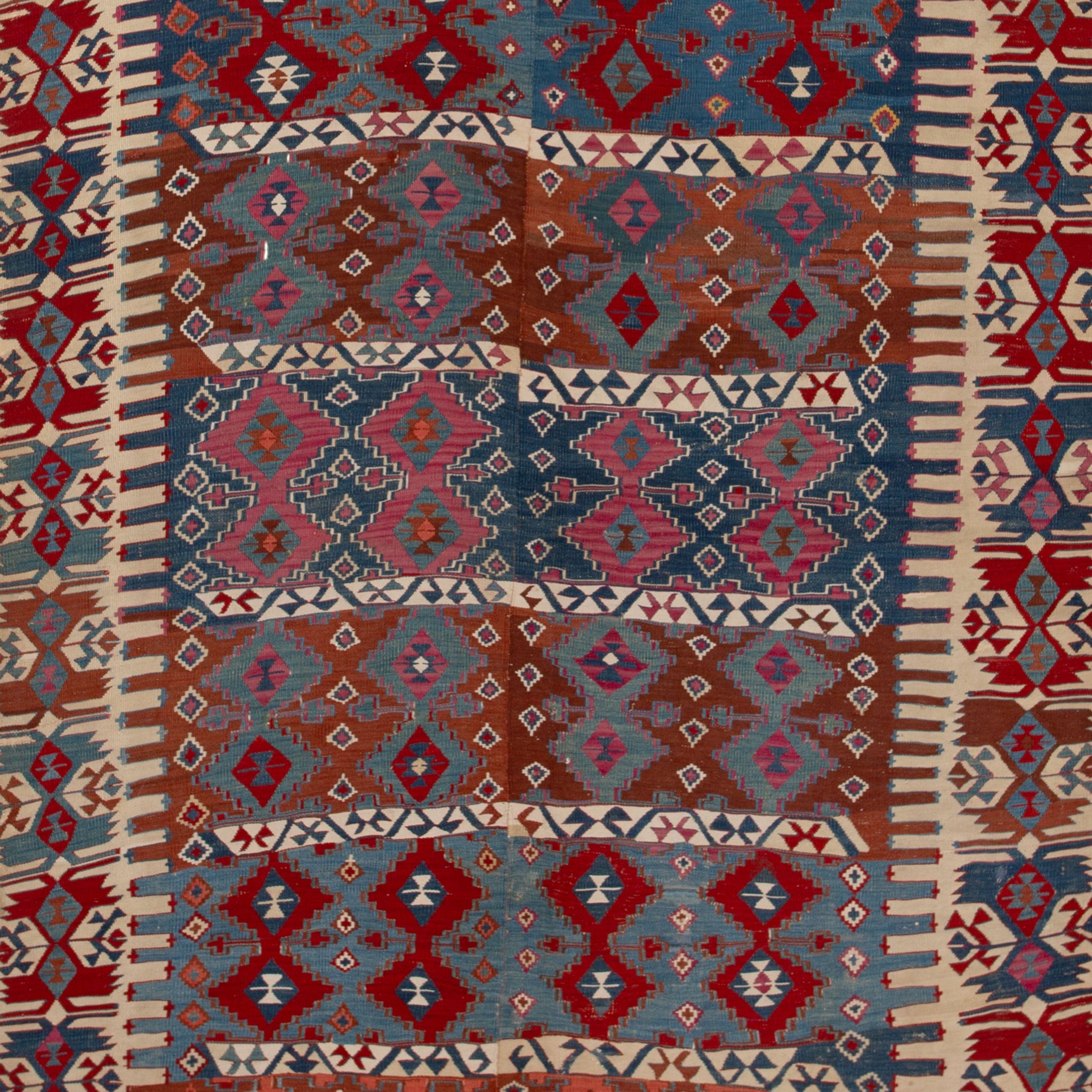 Vintage Flatweave Wool Turkish Kilim - 5'6" x 8'11"