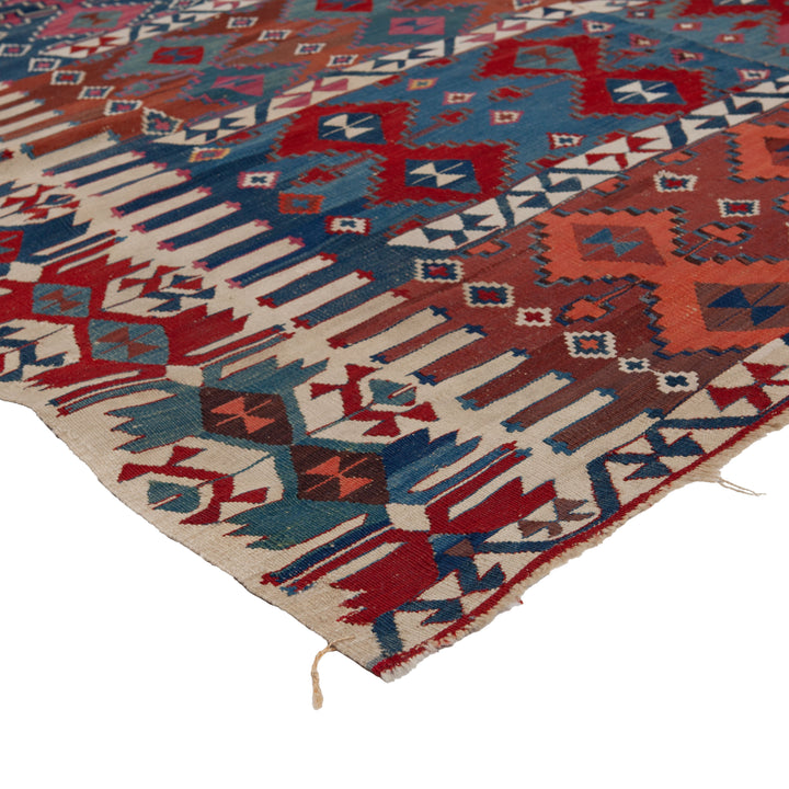 Vintage Flatweave Wool Turkish Kilim - 5'6" x 8'11"