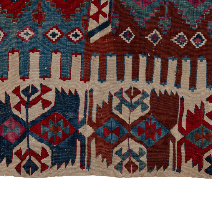 Vintage Flatweave Wool Turkish Kilim - 5'6" x 8'11"