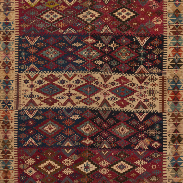 Vintage Flatweave Turkish Kilim - 5'1" x 10'8"