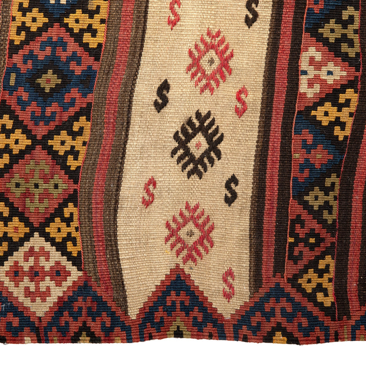 Wool Kilim - 4'08" x 06'01"