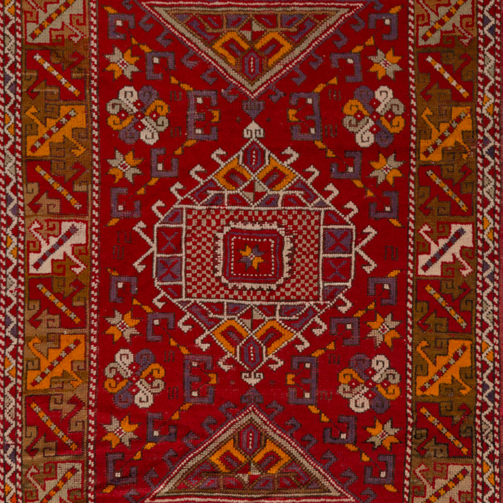 Red Vintage Traditional Wool Rug - 4' x 5'7"