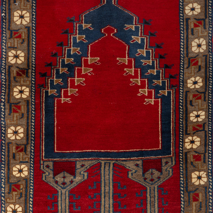 Traditional Wool Rug - 2'08" x 4'02" Default Title