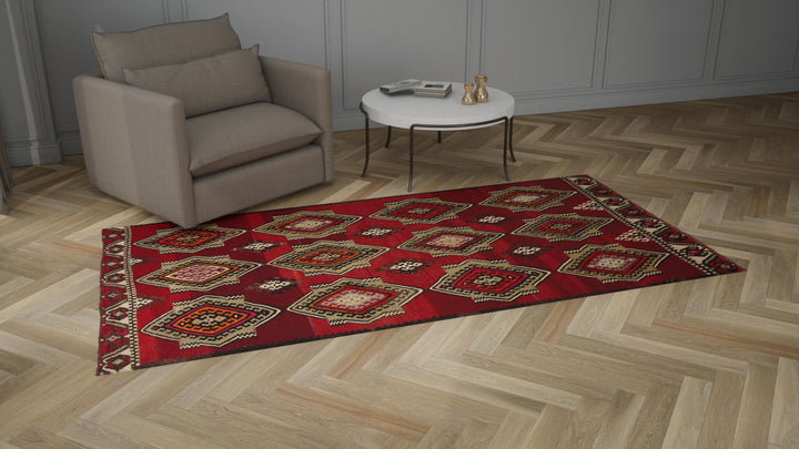 Red Vintage Traditional Turkish Wool Rug - 5'7" x 10'