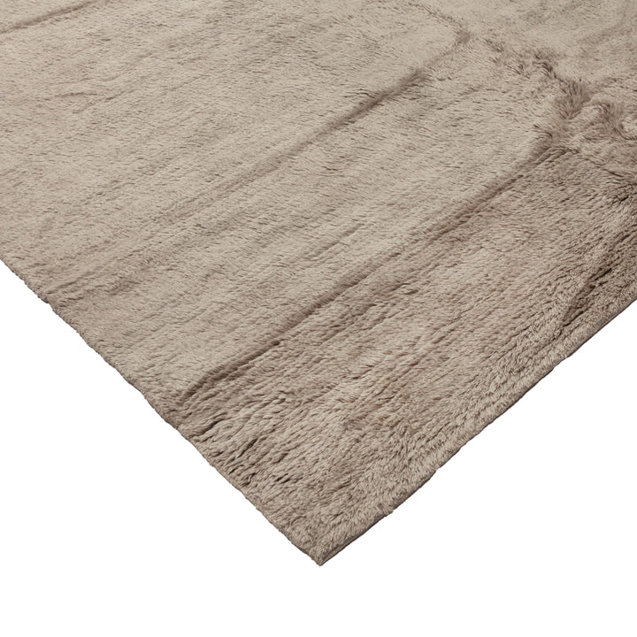 Modern Mongolian Cashmere Rug - 14' x 20'1