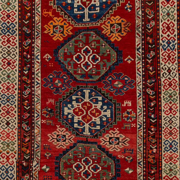Vintage Traditional Wool Rug - 5' x 10'