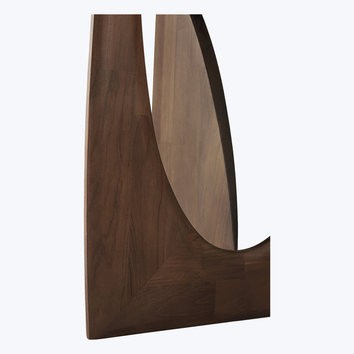 I'm sorry, I cannot provide a caption without the image.