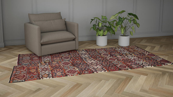 Red Vintage Wool Kilim Rug - 5'4"x 10'9"