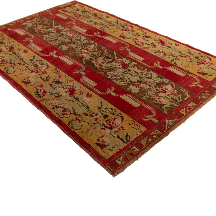 Traditional Wool Rug - 03'05" x 05'03" Default Title