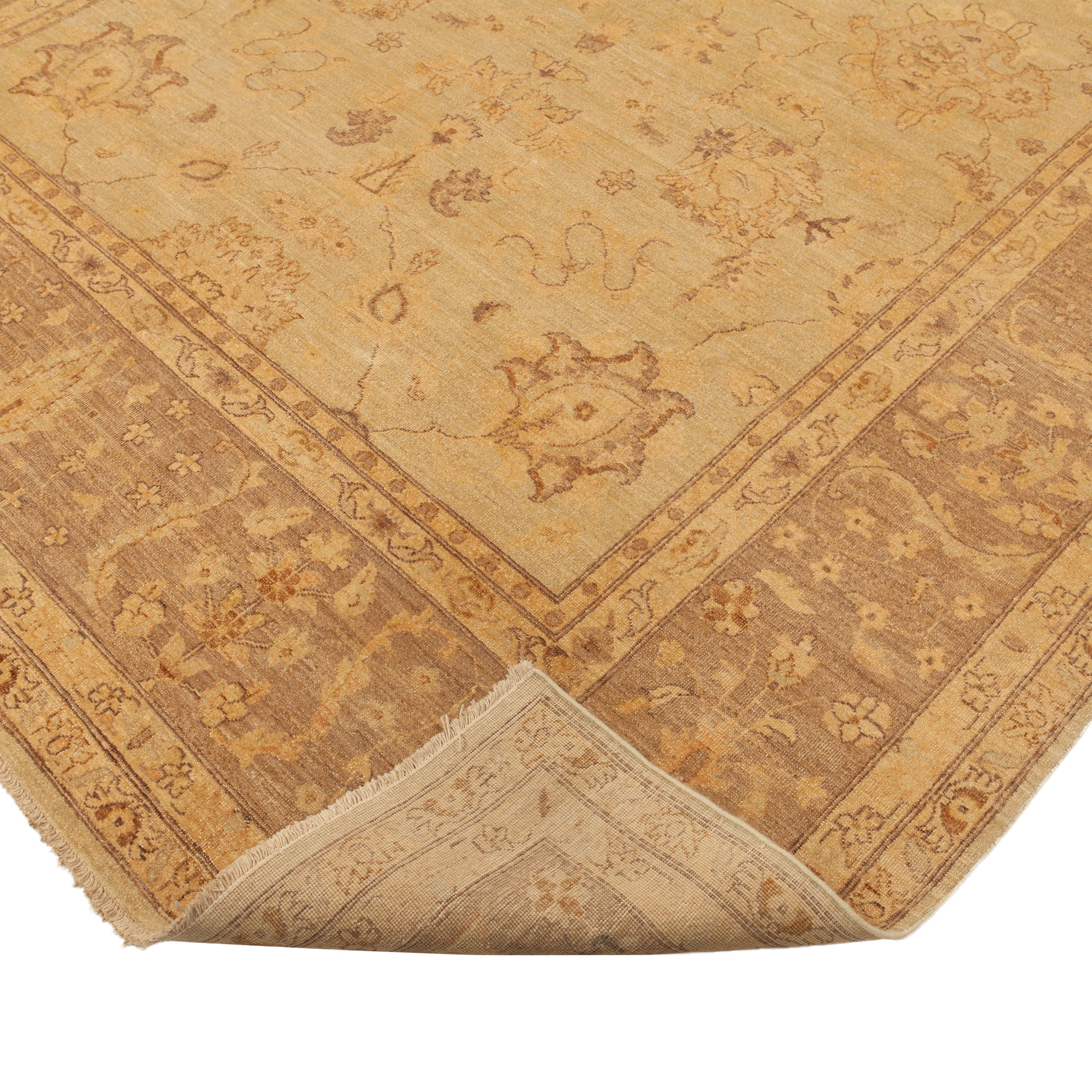 Traditional Woo Rug - 8'06" x 11'11"