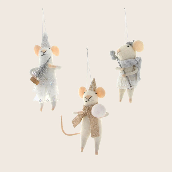 Wintertime Mice Ornament Tree