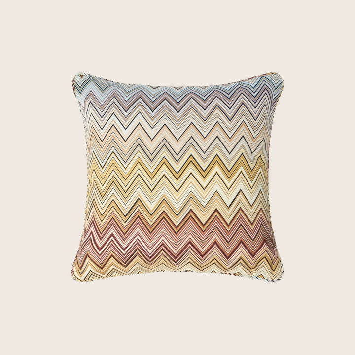 Jarris Pillow