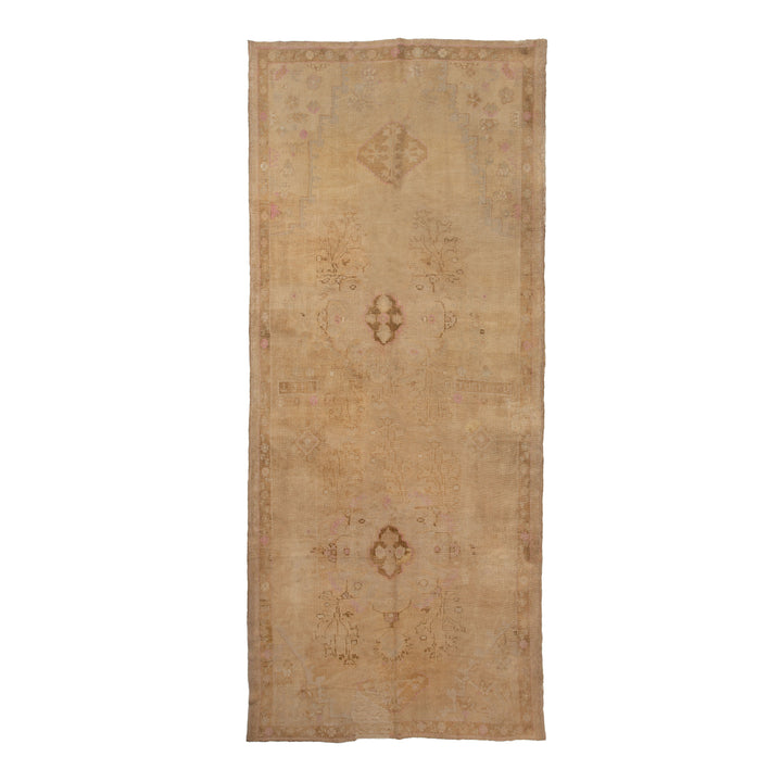 Beige Vintage Traditional Wool Rug - 6'7" x 15'9"
