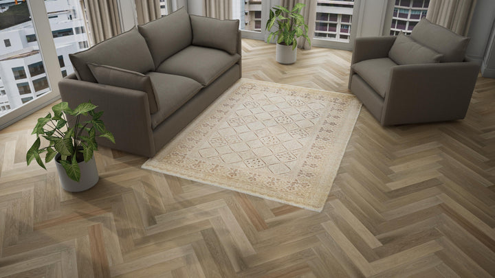 Beige Traditional Wool Rug - 6' x 8'3"