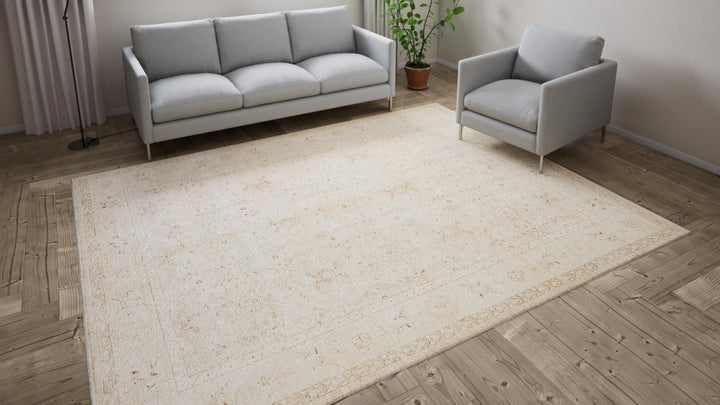 Beige Traditional Wool Rug - 8' x 10'4"