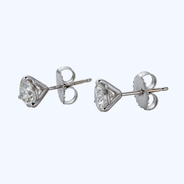 18Kw Contemporary Studs Diamond Earrings