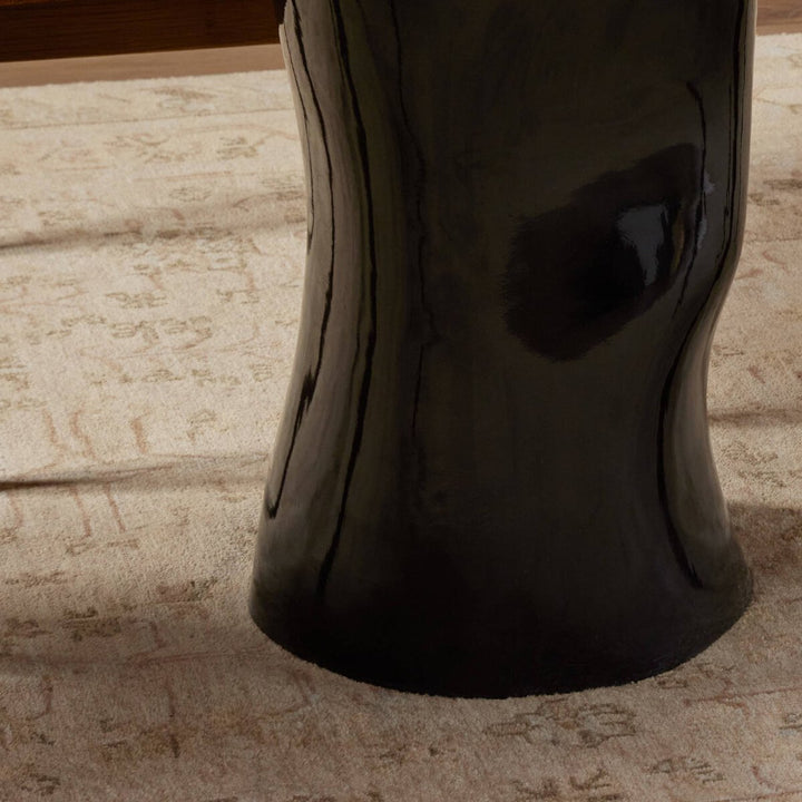 Manon Dining Table