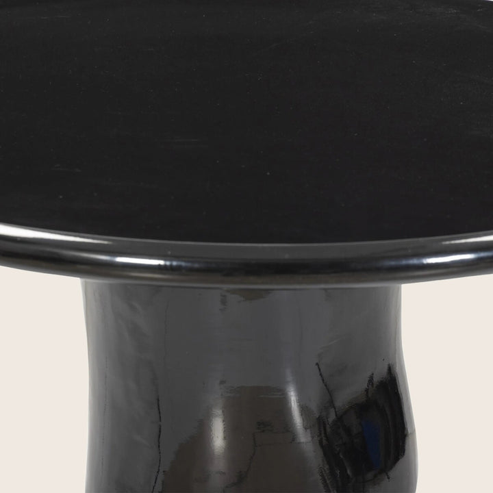 Manon Dining Table