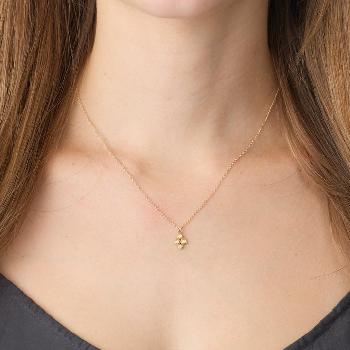 22k Gold Four Dot Diamond Necklace