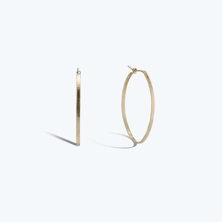 The Elsa Hoops Gold / 1.25"