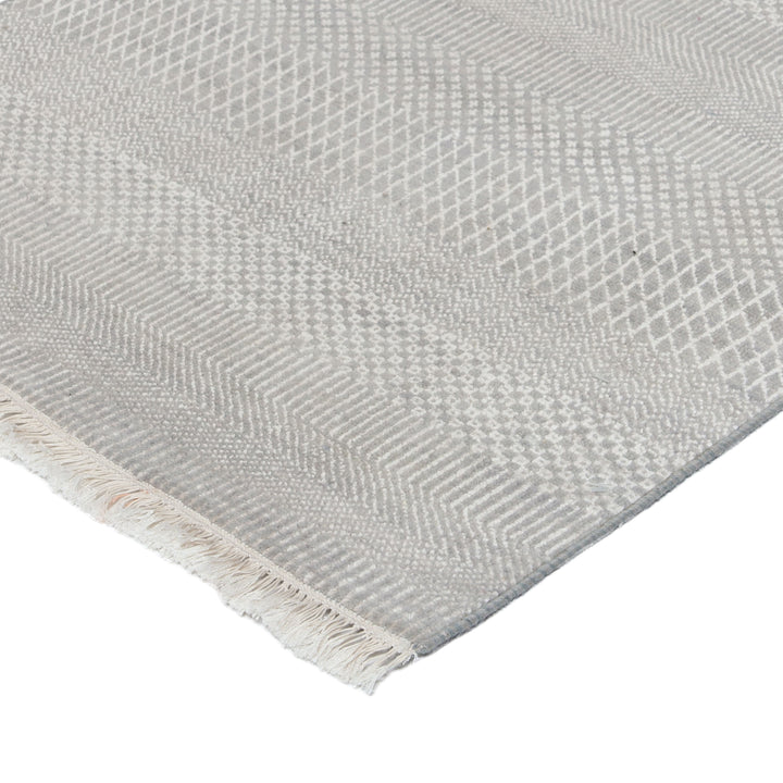 Grey Modern Wool Rug - 2'6" x 10'2