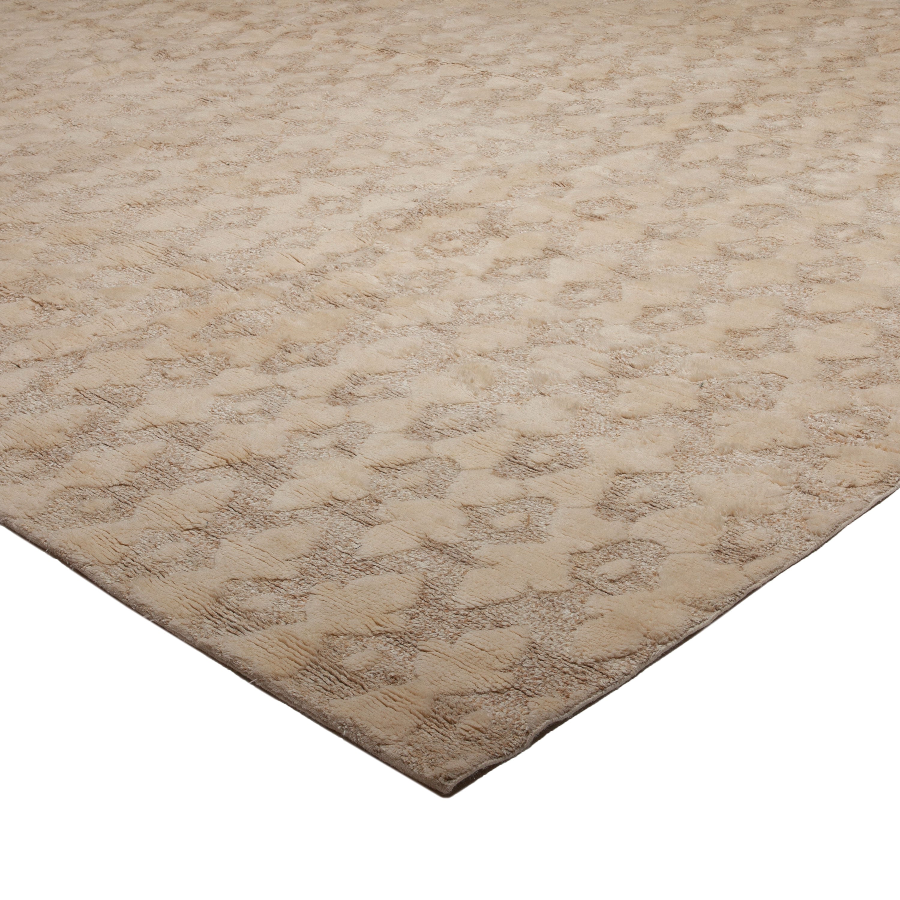 Beige Modern Wool Silk Blend Rug - 14' x 25'