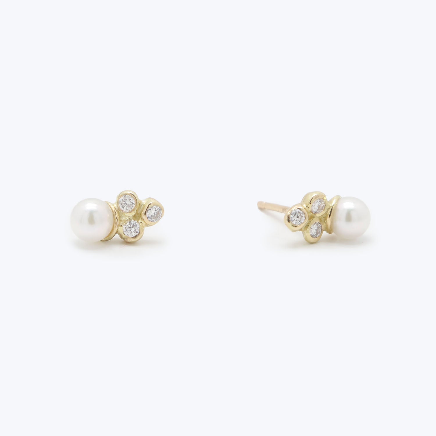 Diamond Sea Anemone/ Akoya Pearl Stud 18K Default Title