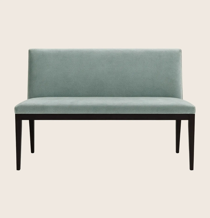 Daphne Settee