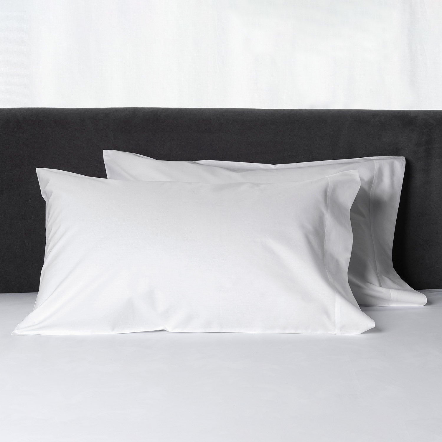 Lineare Sateen Sheets & Pillowcases, White Pillowcase Pair / Standard
