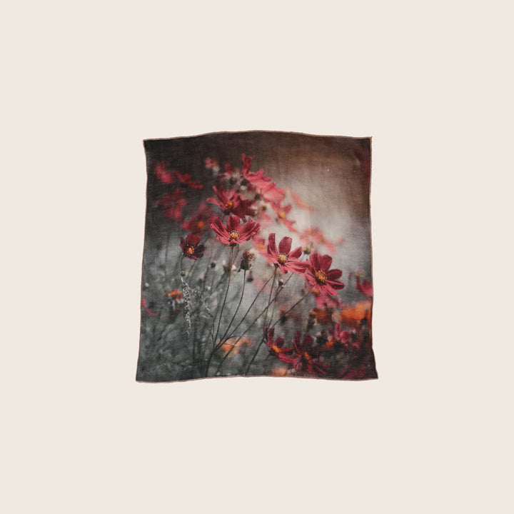 Image for Petal Napkin Margherite Fuxia II