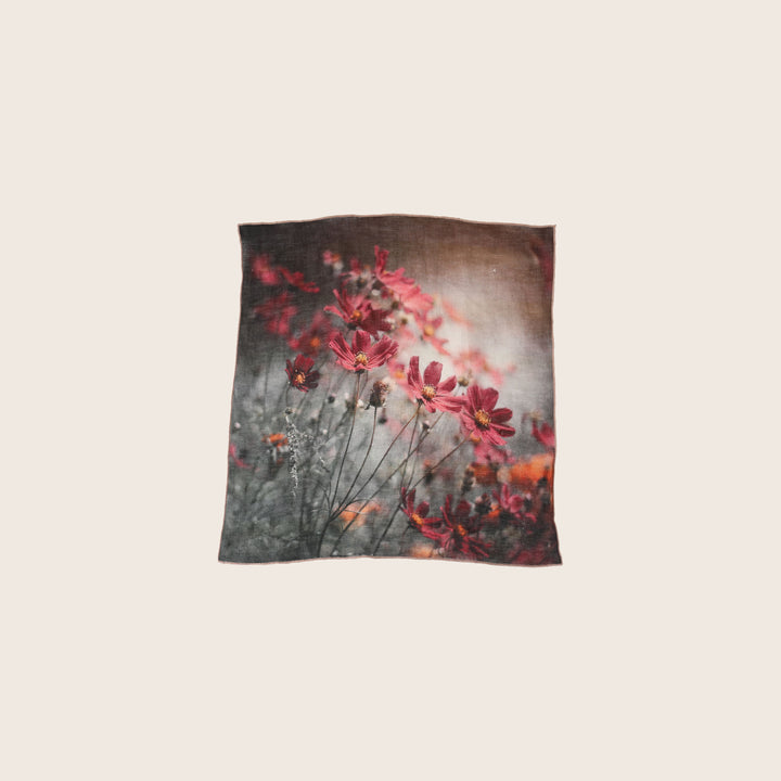 Image for Petal Napkin Margherite Fuxia II