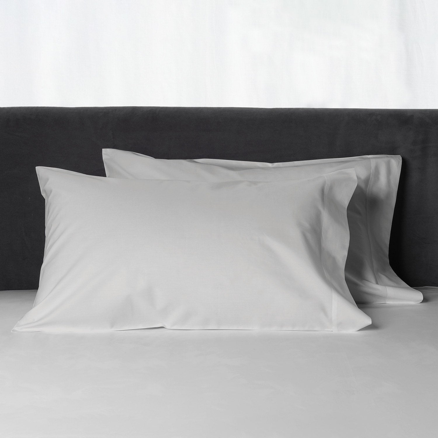 Lineare Sateen Sheets & Pillowcases, Pearl Pillowcase Pair / Standard
