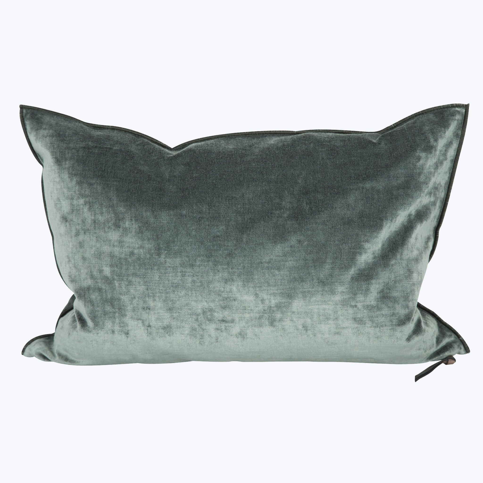 Royal Velvet Pillow Canard / 16" x 24"