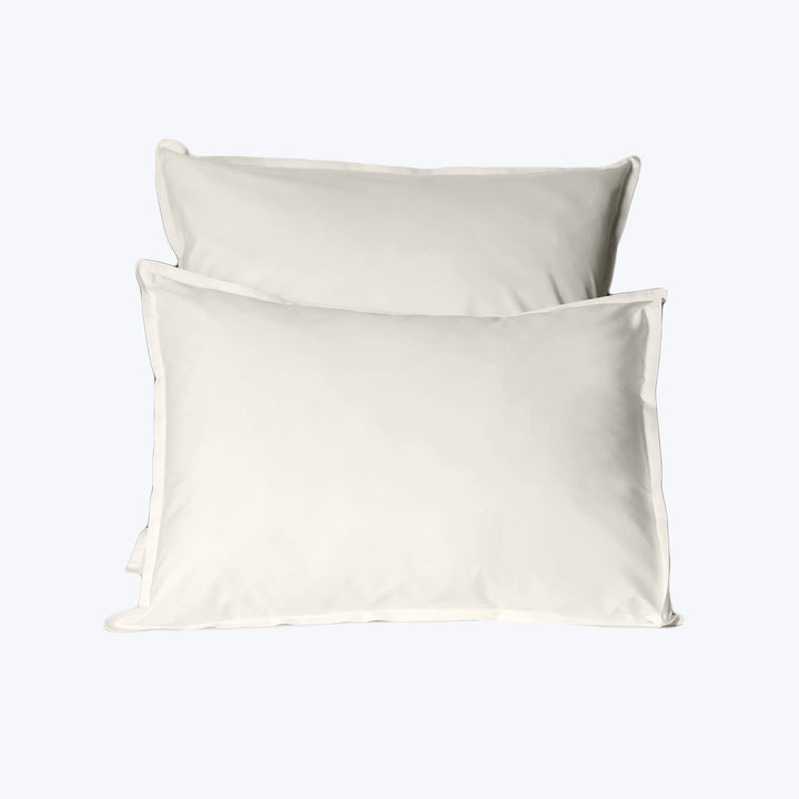 Lineare Sateen Duvet & Shams, Ivory Pillow Sham / Standard