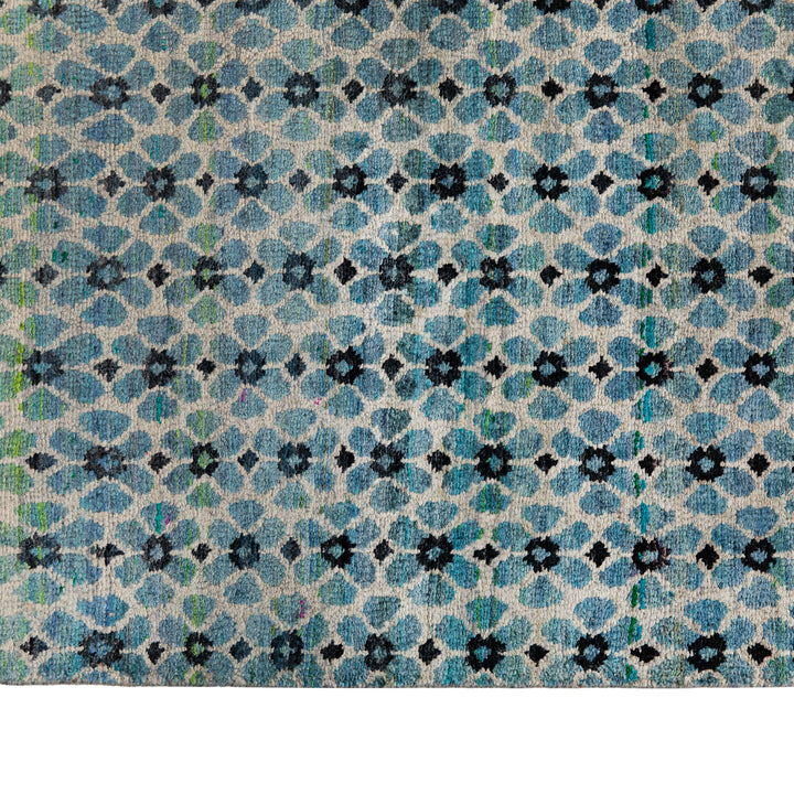 Aura Alchemy Silk Rug - Varanasi 9' x 12'