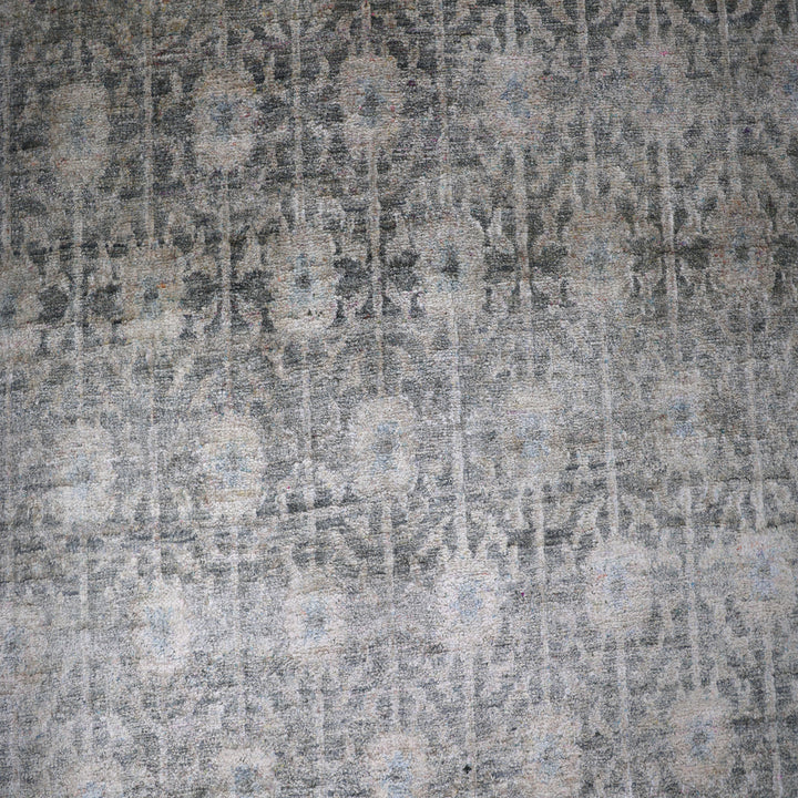 Aura Alchemy Silk Rug - Agra