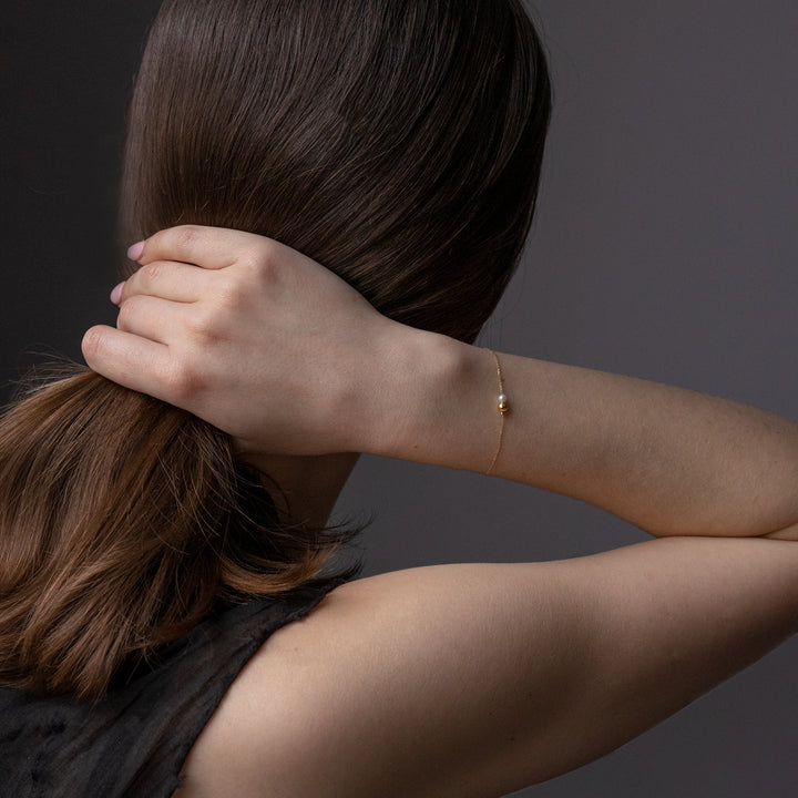 Pearl and Golden Ball Bracelet Default Title