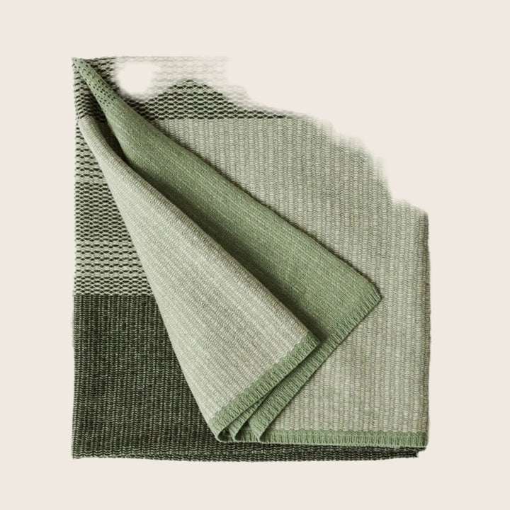 Hesta Throw Sage/Forest